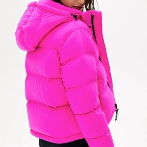 TNA Supper Puff LIMITED EDITION COLOR